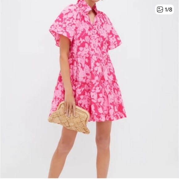 Hyacinth House Dresses & Skirts - Tuckernuck Pink Floral Tiered Short Dress